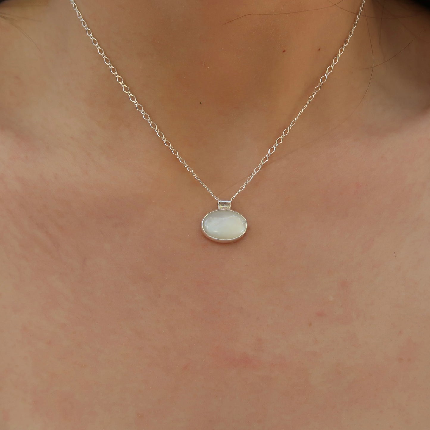 mother of pearl pendant