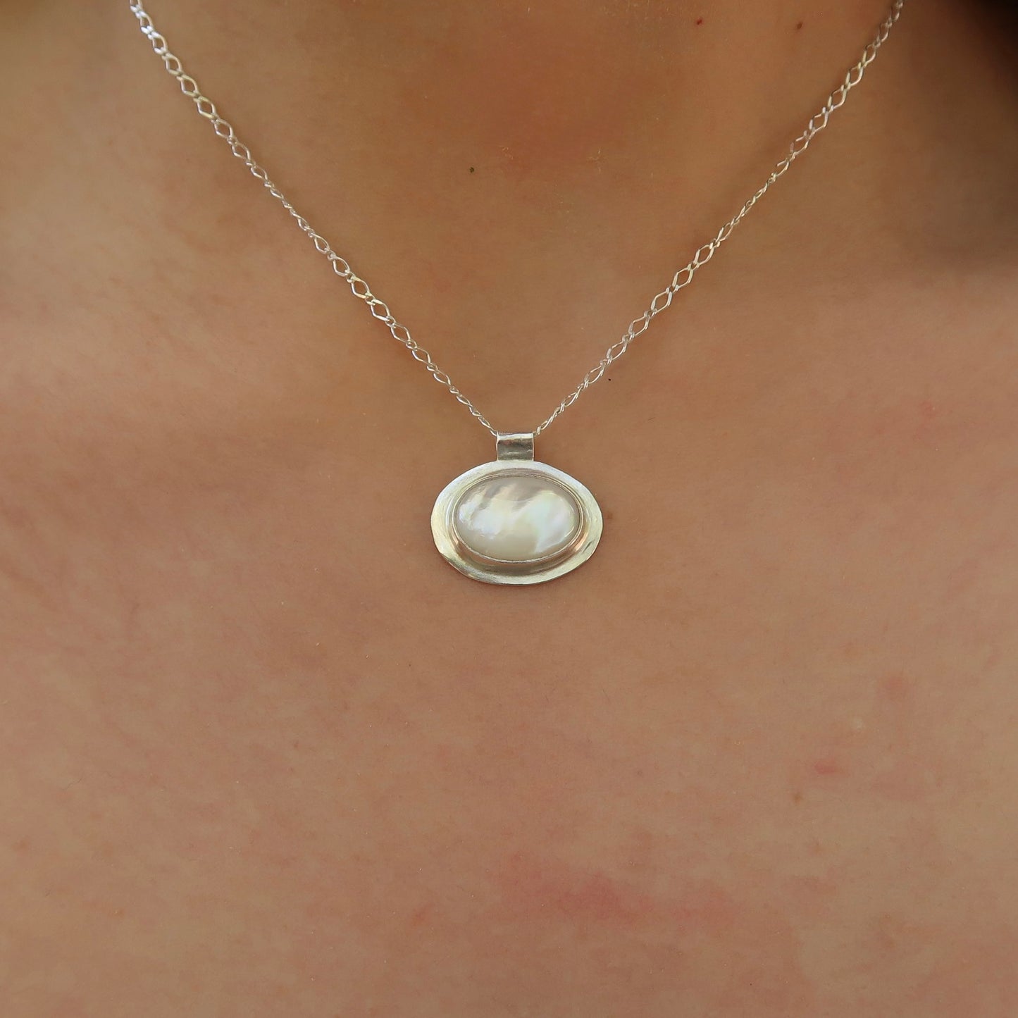 mother of pearl halo pendant