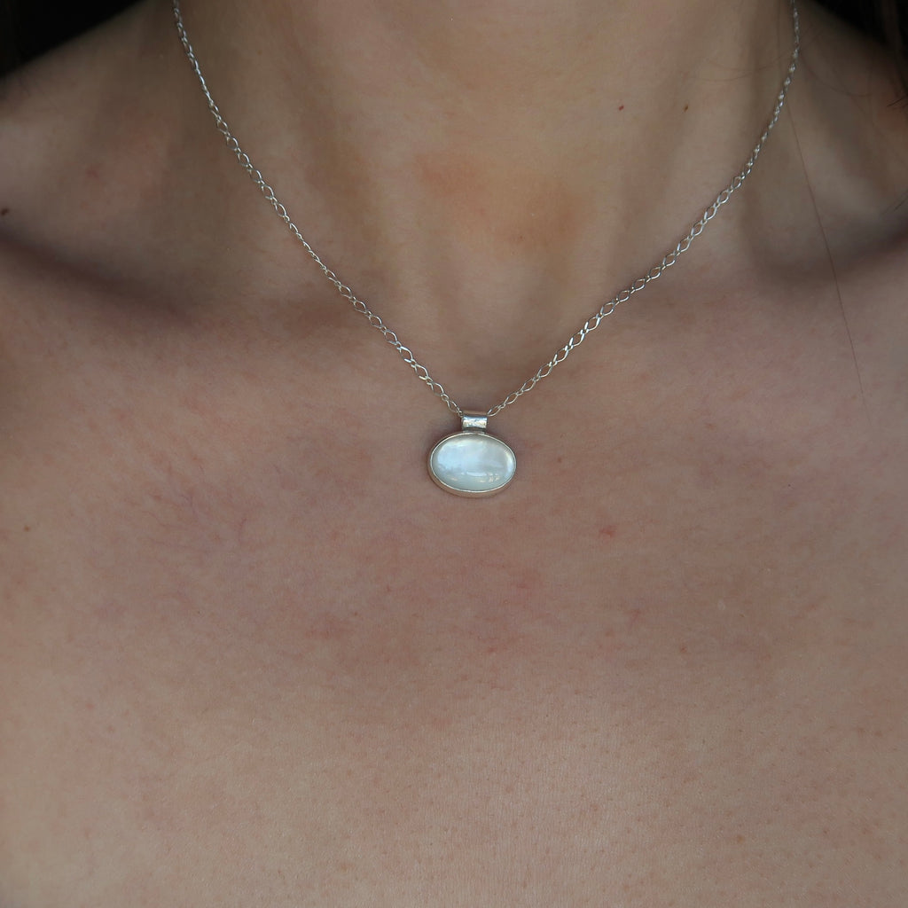 mother of pearl pendant