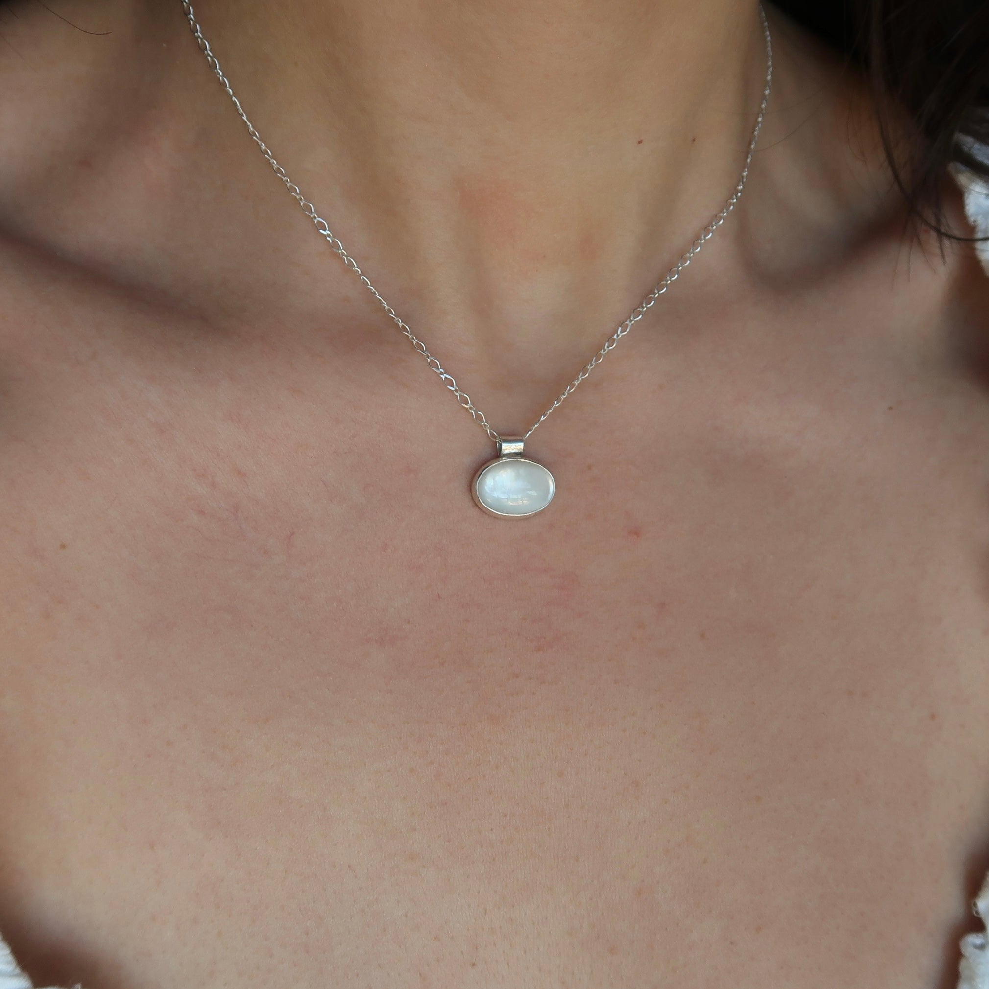 mother of pearl pendant