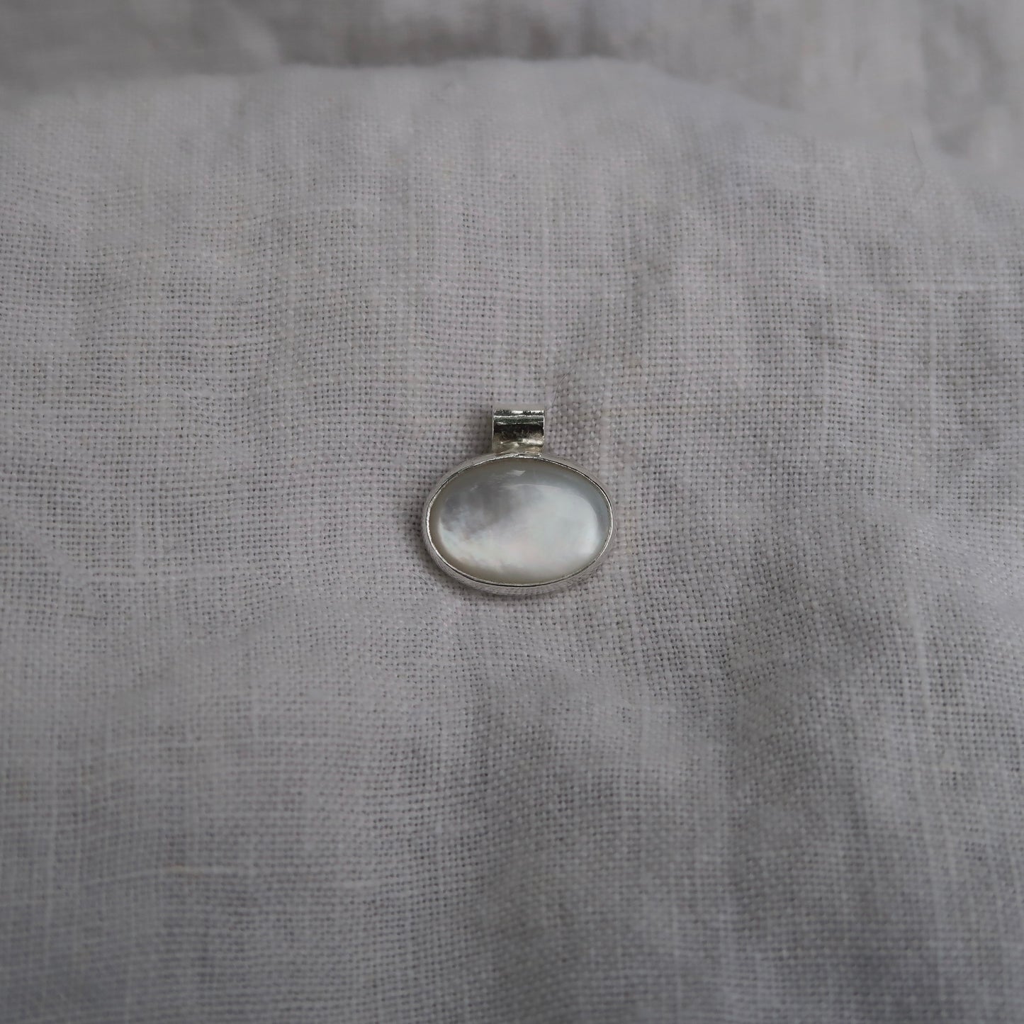 mother of pearl pendant